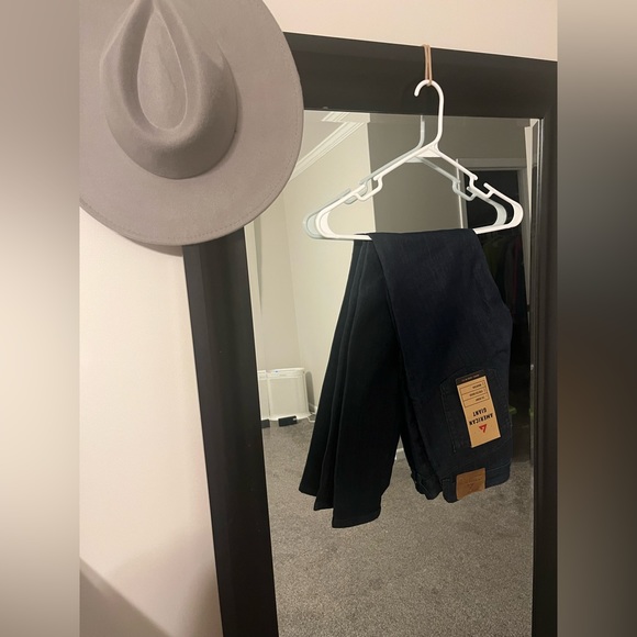 Women’s American Giant 218 SKINNY STRETCH INDIGO MOUNTAIN WASH Size 29 - Picture 2 of 16